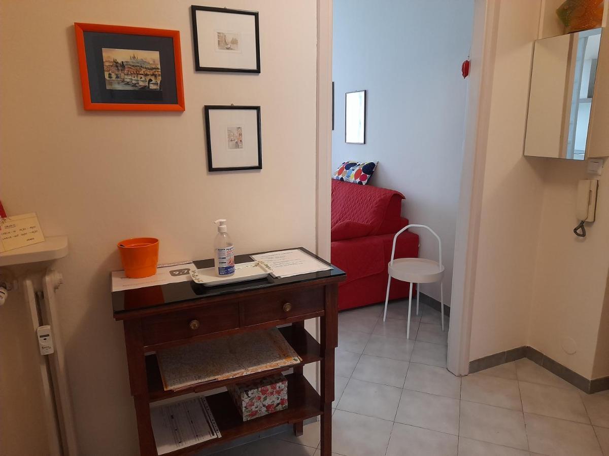 Appartamento Centrale Con Garage 阿斯蒂 外观 照片